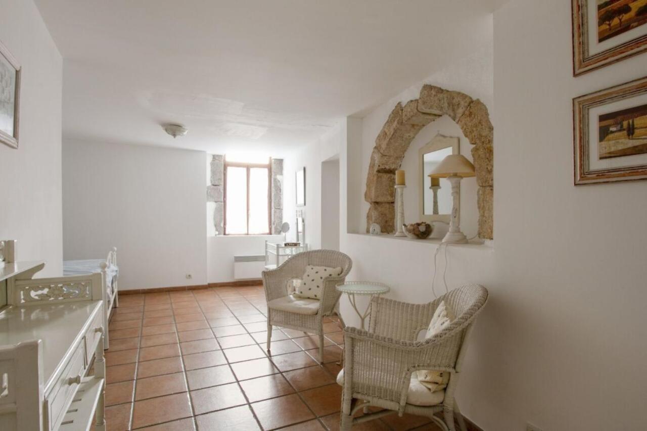 Charming And Quaint 2-Bed House In Marseillan Marseillan (Herault) Exterior foto